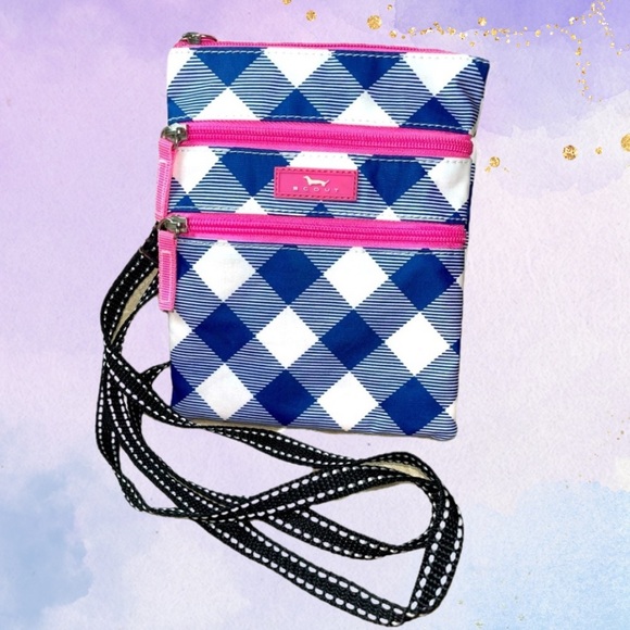 Scout Sally Go Lightly Crossbody Bag Navy Plaid Pink Trim - Picture 1 of 7